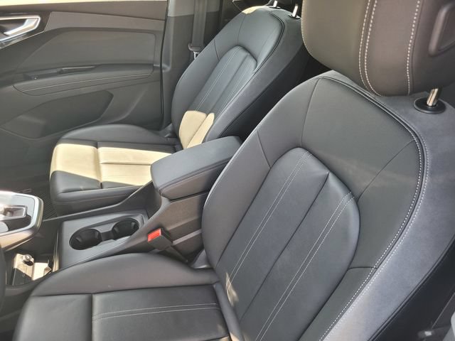 Used 2024 Audi Q4 e-tron Premium Plus AWD/4WD image 11