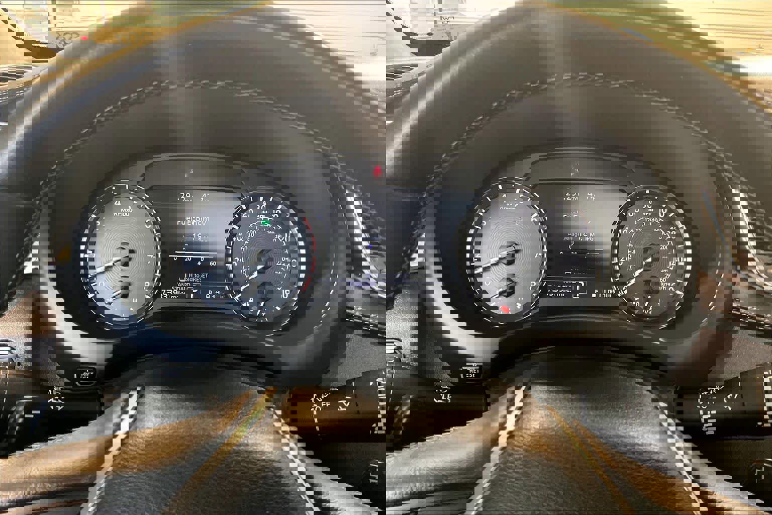 Used 2020 INFINITI QX50 Luxe w/ Navigation Package image 21