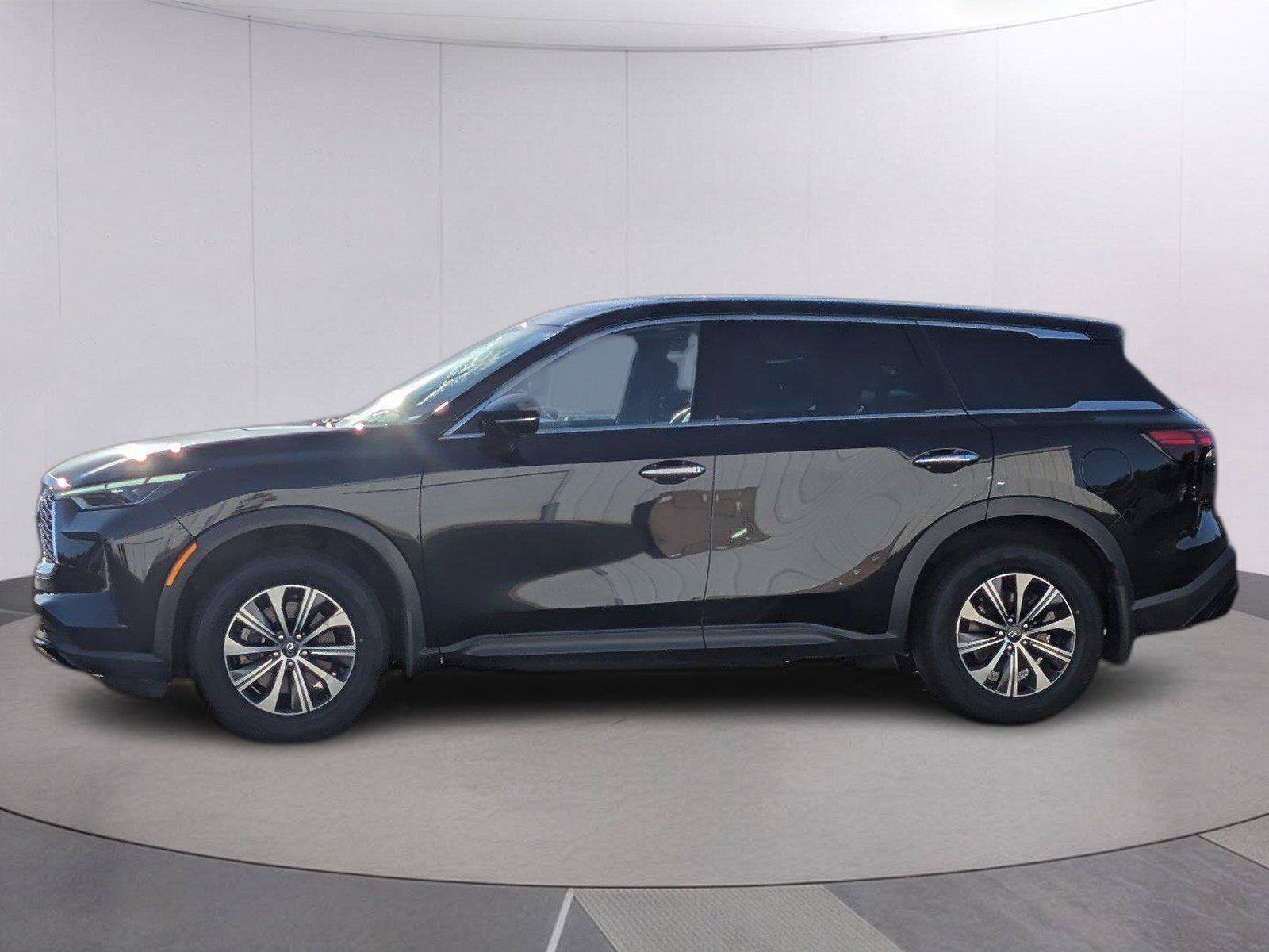 Used 2023 INFINITI QX60 Pure FWD image 2