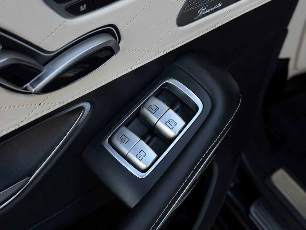 Used 2018 Mercedes-Benz S 63 AMG S 4MATIC Sedan image 17