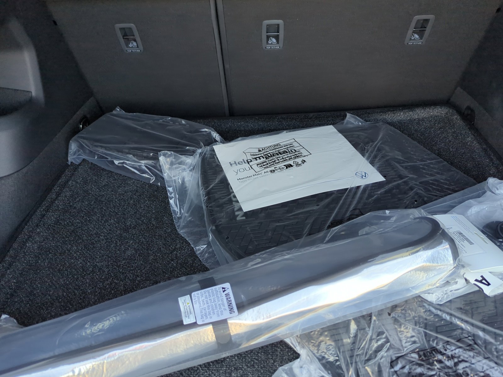 New 2026 Volkswagen Tiguan SEL R-Line image 30