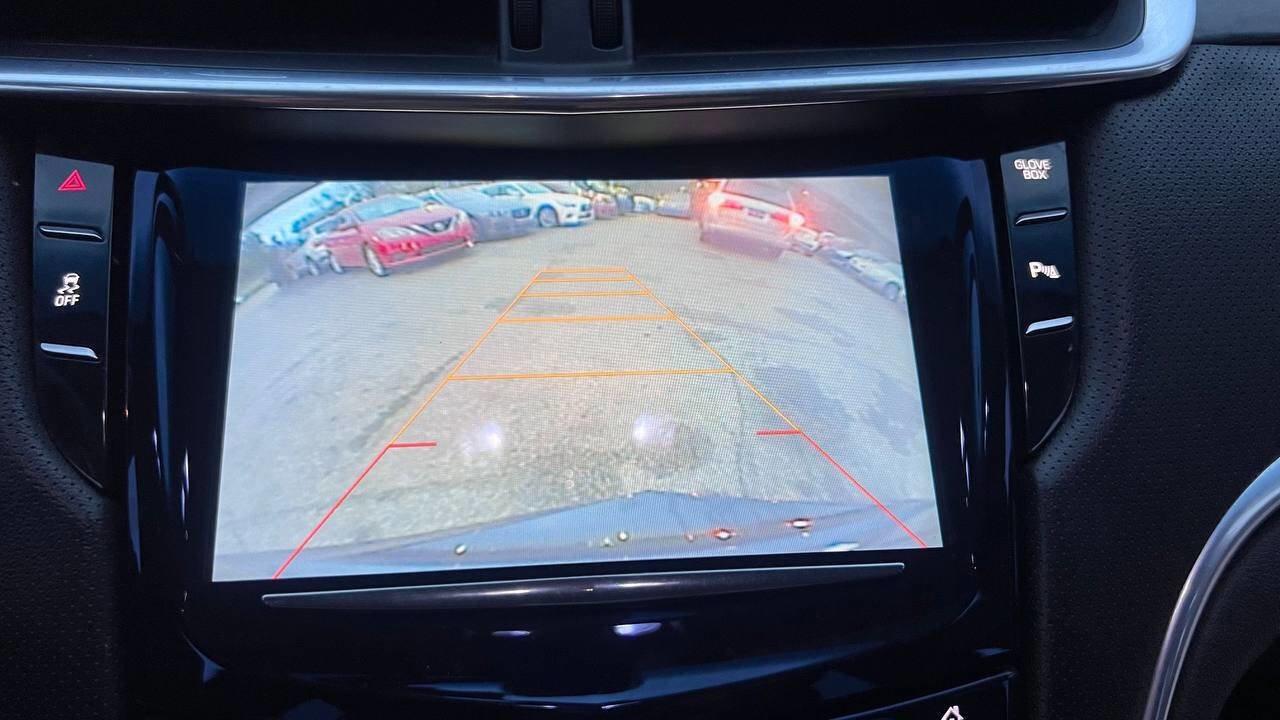 Used 2013 Cadillac XTS Luxury image 29