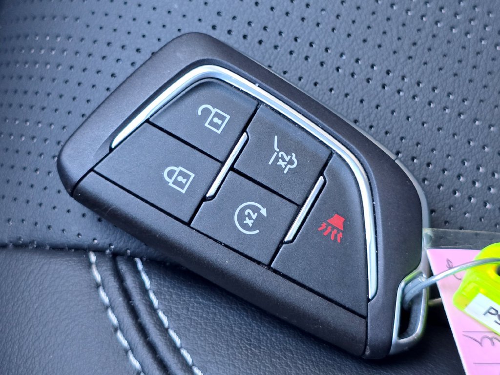 Certified 2024 Cadillac Lyriq Sport w/ LPO, Floor Liner Package AWD/4WD image 55