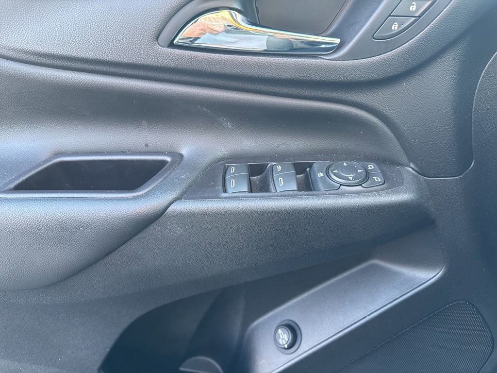 Used 2022 Chevrolet Equinox LT image 22