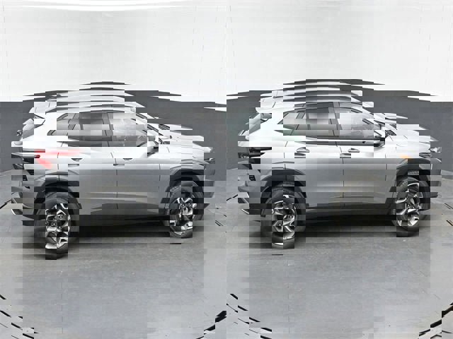 New 2026 Chevrolet Trax LT w/ LT Convenience Package image 38