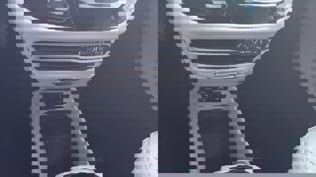 Used 2021 Chrysler Pacifica Touring-L image 23