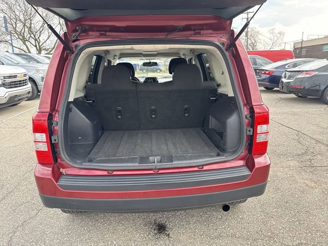 Used 2017 Jeep Patriot Sport w/ Power Value Group image 14