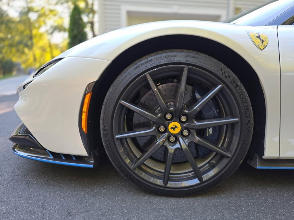 Used 2023 Ferrari SF90 Stradale image 29