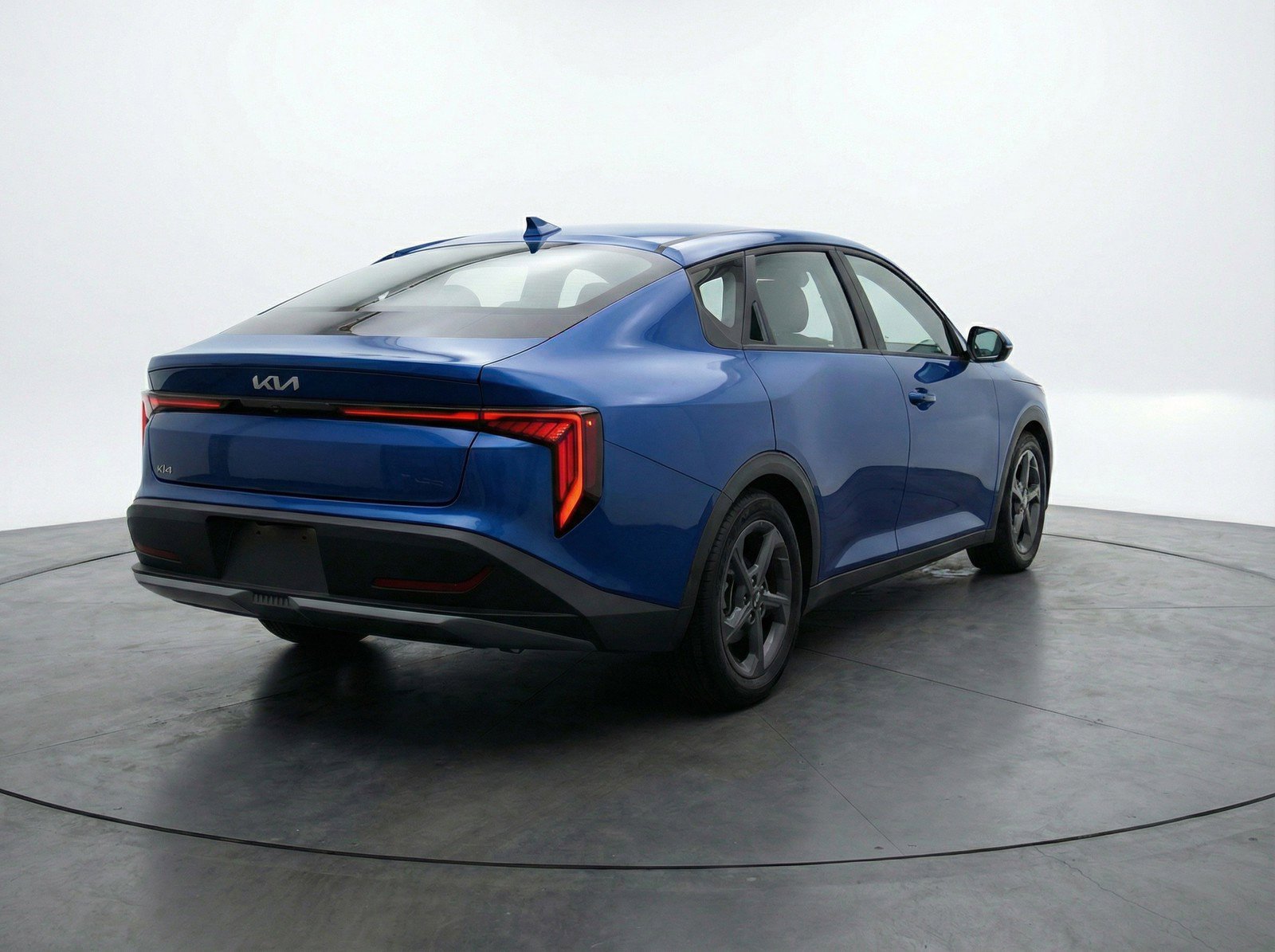 Used 2025 Kia K4 LXS image 9