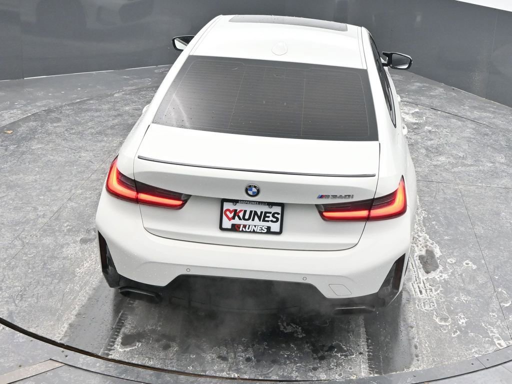 Used 2023 BMW M340i w/ Shadowloine Package image 52