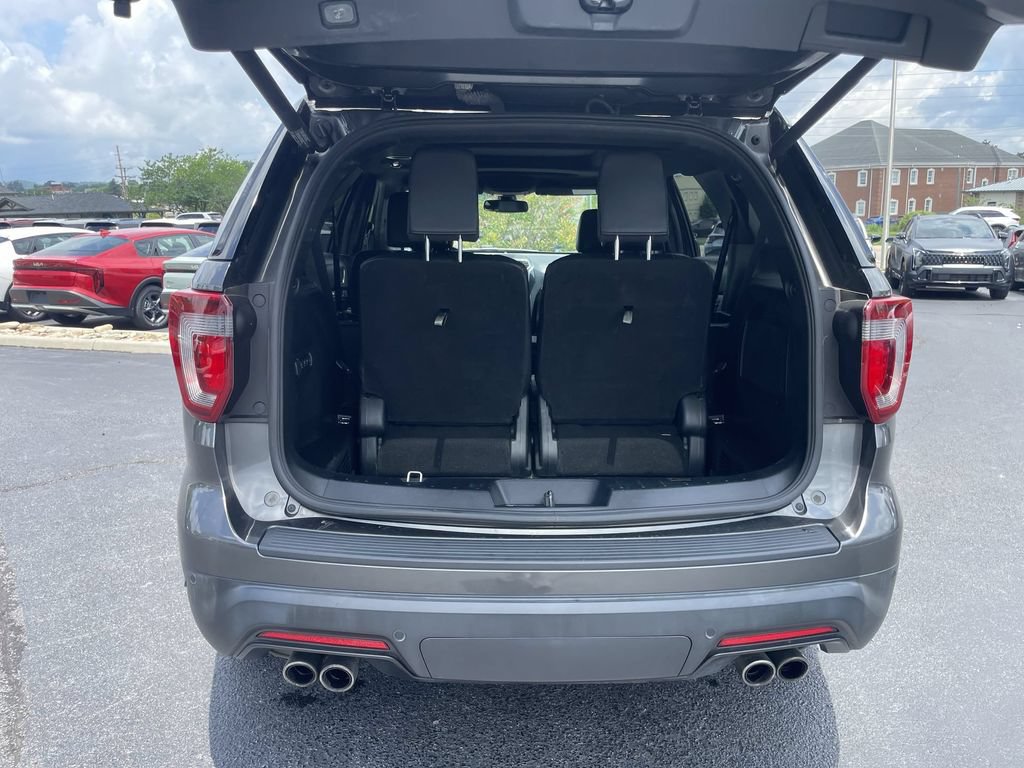 Used 2019 Ford Explorer Sport w/ Equipment Group 401A AWD/4WD image 39