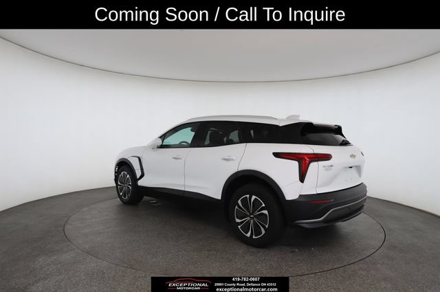 Used 2024 Chevrolet Blazer EV LT AWD/4WD image 11