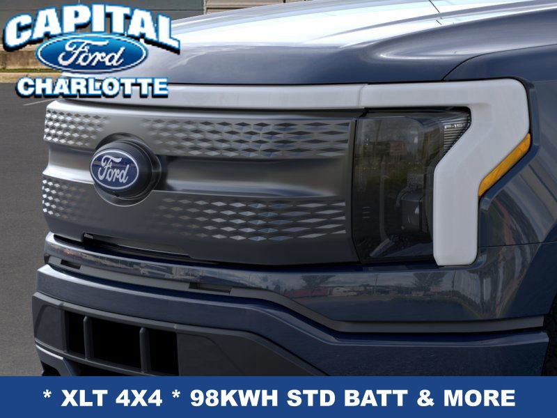 New 2025 Ford F150 Lightning XLT image 18