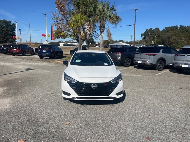 New 2025 Nissan Versa SR w/ Trunk Package image 2