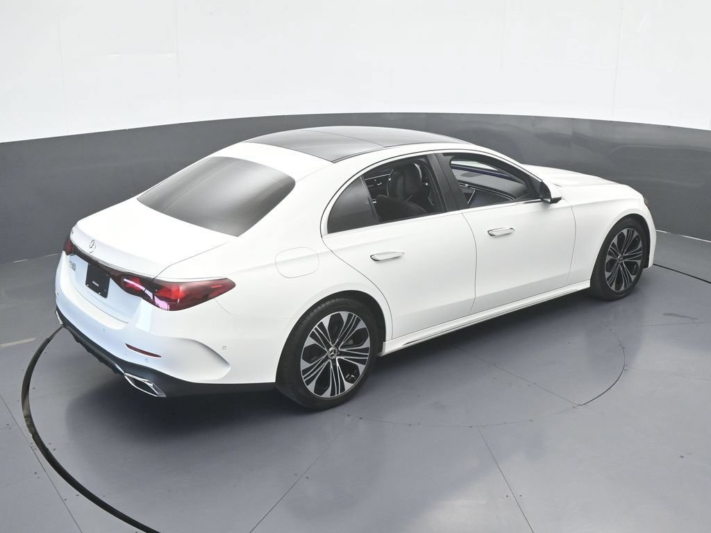 Used 2025 Mercedes-Benz E 350 Sedan image 60