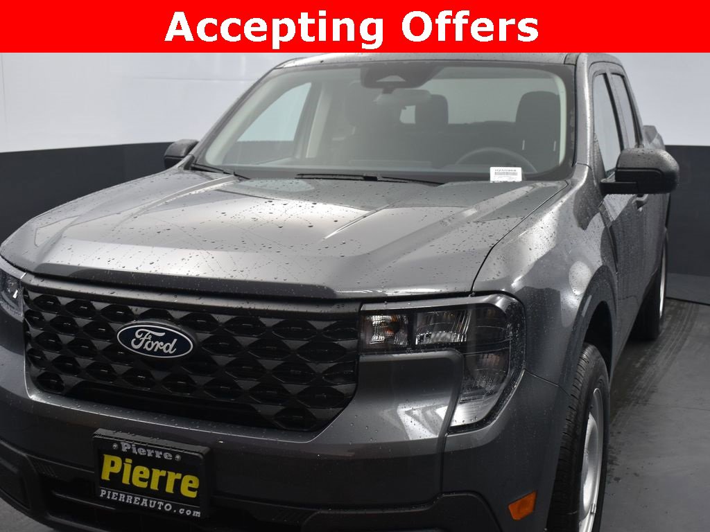 New 2025 Ford Maverick XL image 4