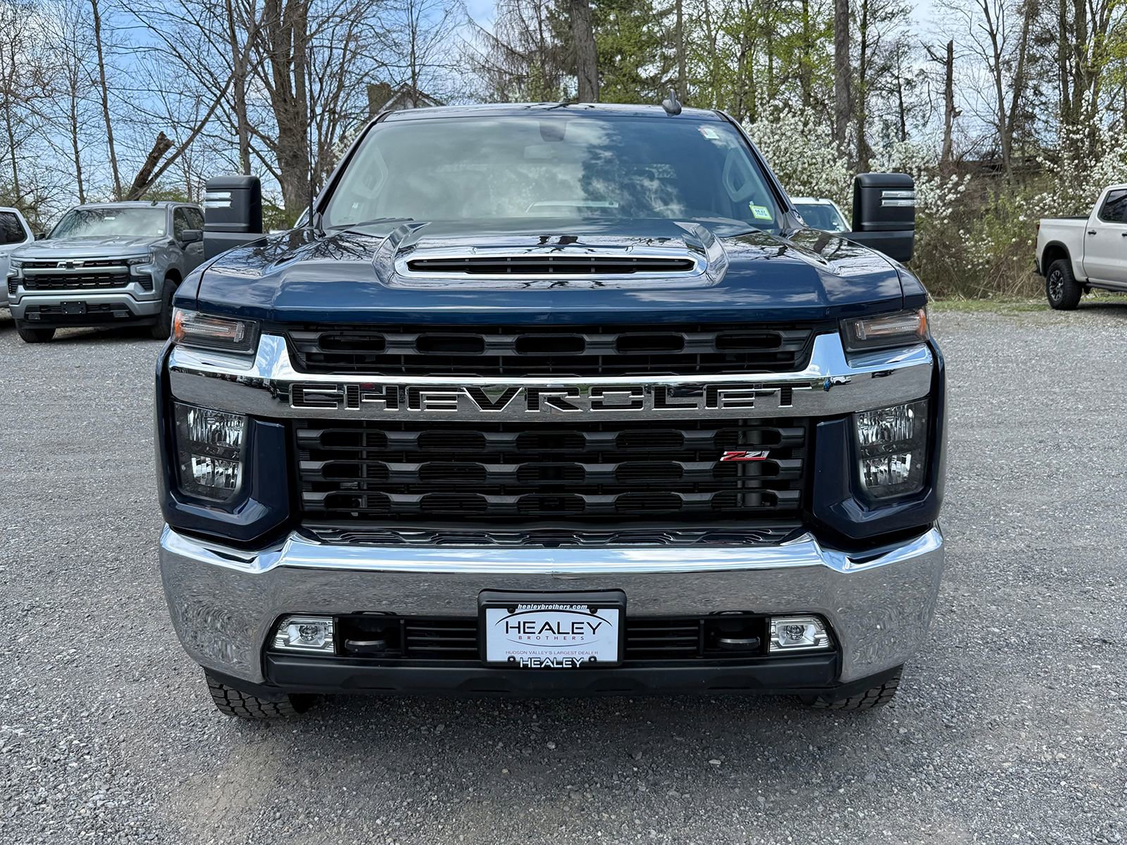 Certified 2022 Chevrolet Silverado 2500 LT w/ Convenience Package image 2