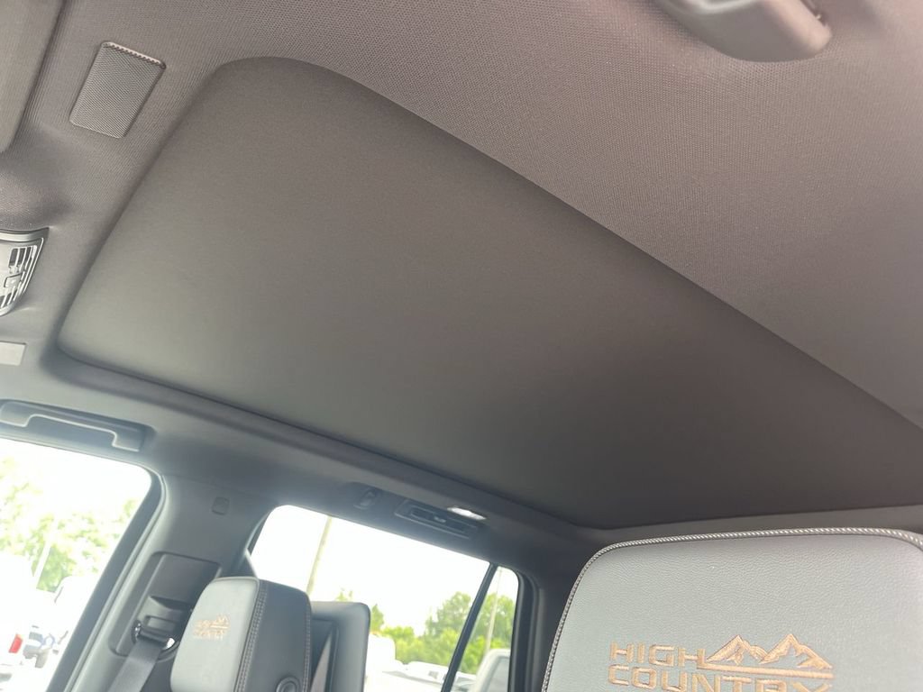 New 2026 Chevrolet Tahoe High Country AWD/4WD image 22