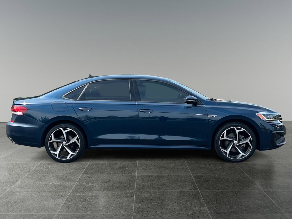 Used 2021 Volkswagen Passat 2.0T R-Line FWD image 10
