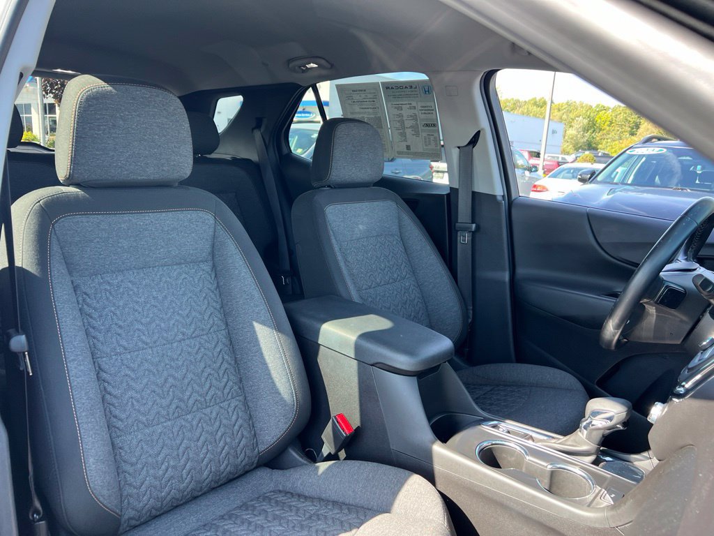 Used 2023 Chevrolet Equinox LT FWD image 27