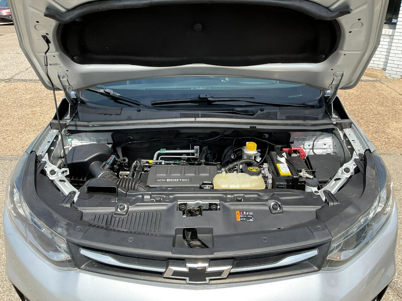 Used 2019 Chevrolet Trax LS image 36