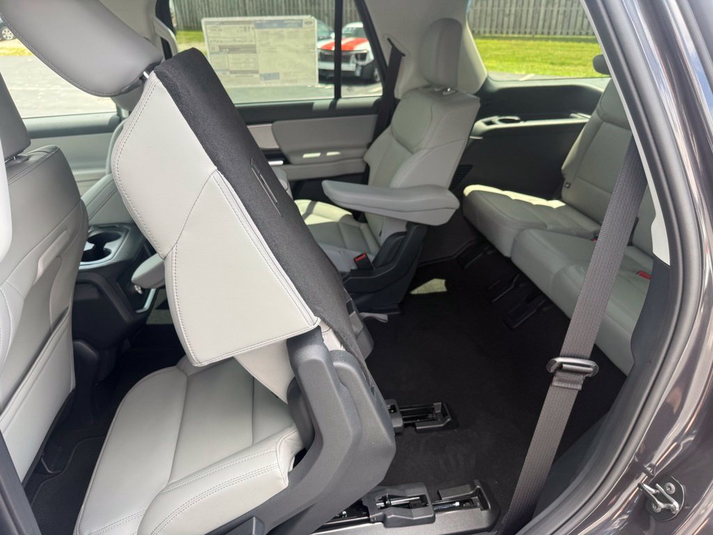 New 2026 Ford Expedition Active AWD/4WD image 35