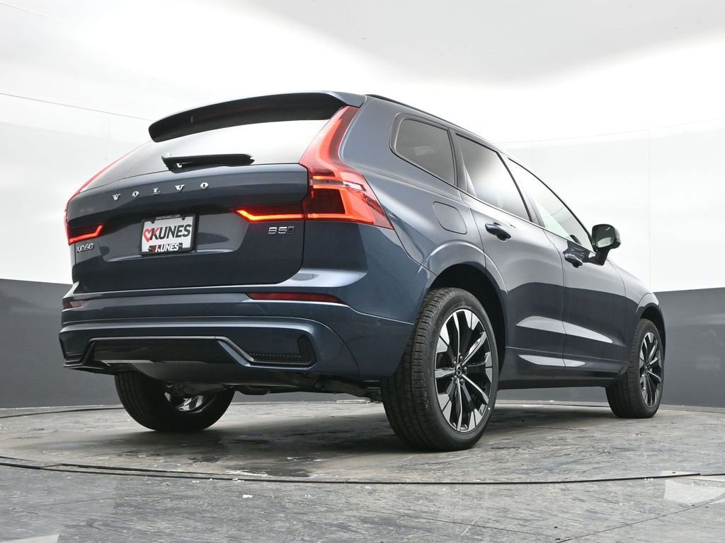 New 2026 Volvo XC60 B5 Plus w/ Climate Package image 37
