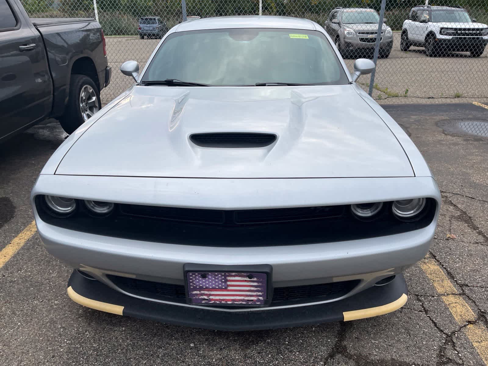 Used 2022 Dodge Challenger R/T w/ Blacktop Package RWD image 3