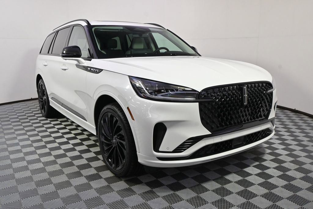 New 2026 Lincoln Aviator Reserve image 9