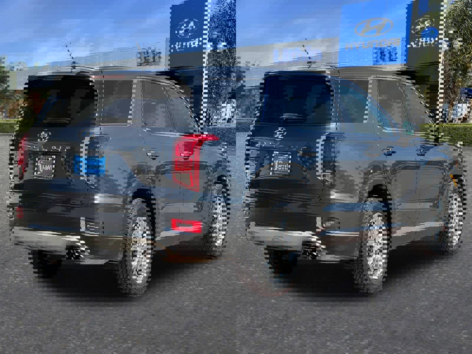 Used 2020 Hyundai Palisade SE image 3