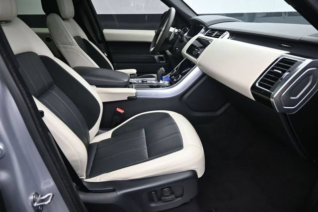Used 2019 Land Rover Range Rover Sport HST AWD/4WD image 27