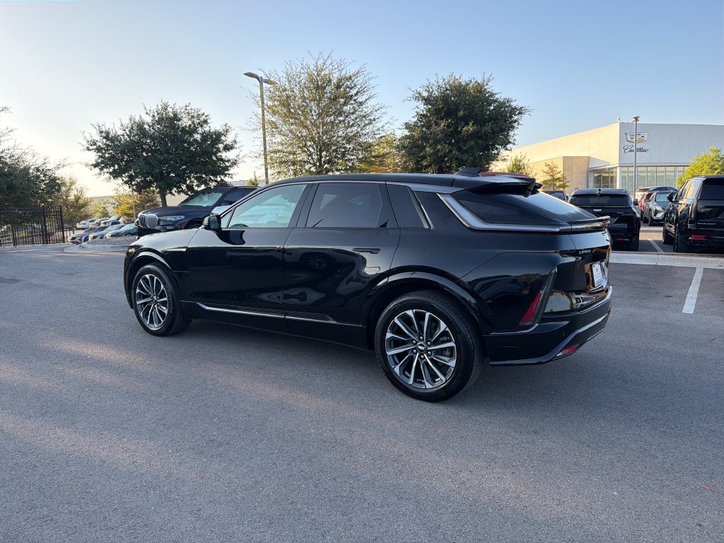 Certified 2024 Cadillac Lyriq Sport AWD/4WD image 6