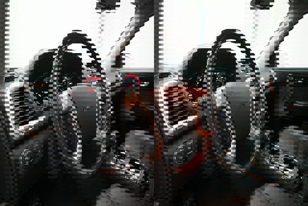 Used 2014 GMC Acadia Denali image 8