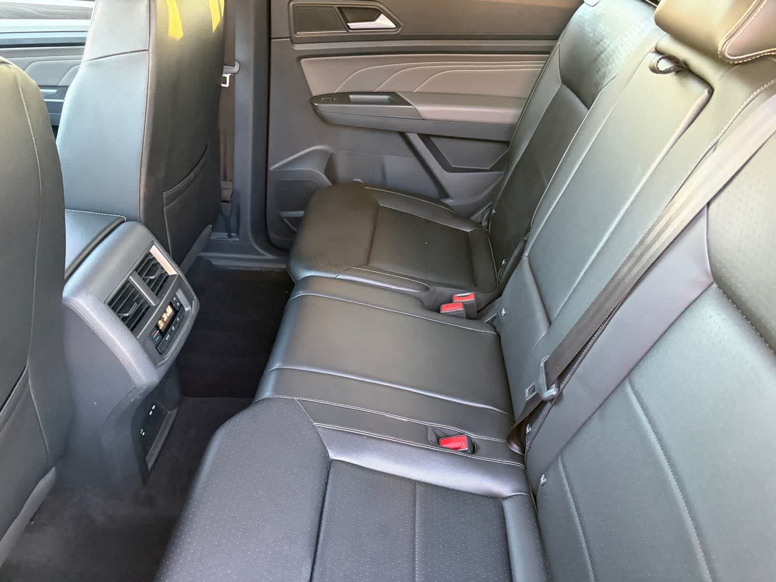 Used 2023 Volkswagen Atlas SE FWD image 13
