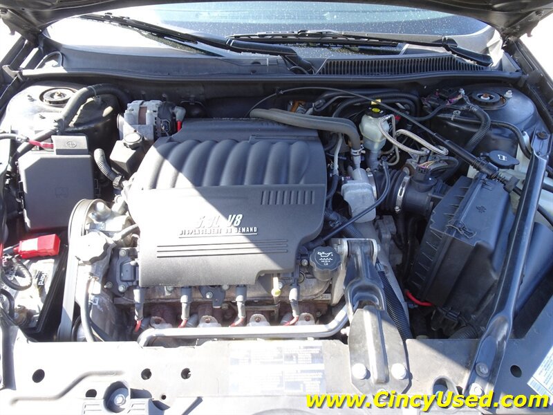 Used 2006 Chevrolet Monte Carlo SS w/ Convenience Package FWD image 27