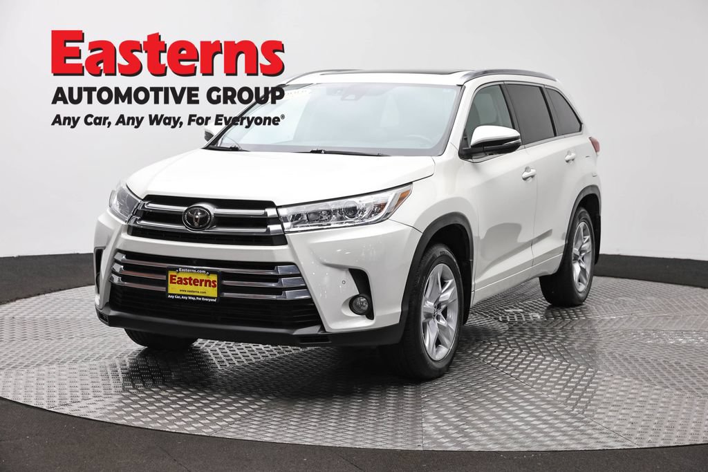Used 2017 Toyota Highlander Limited Platinum AWD/4WD video 1