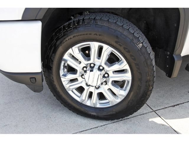 Used 2023 GMC Sierra 3500 Denali w/ Denali Ultimate Package AWD/4WD image 29