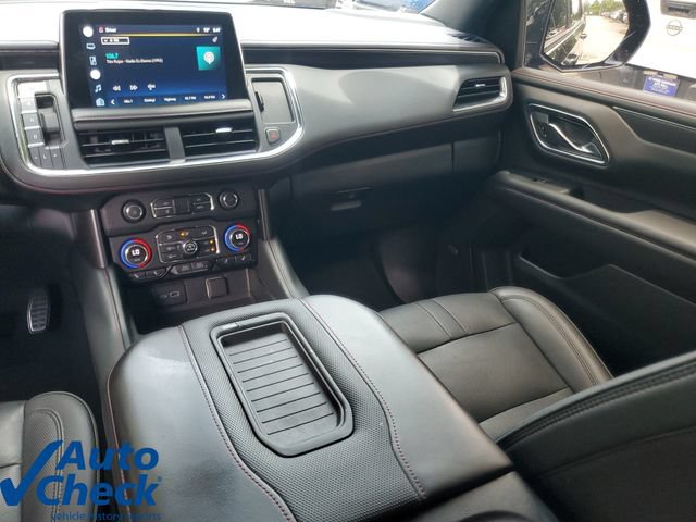 Used 2022 Chevrolet Tahoe RST w/ Luxury Package AWD/4WD image 17