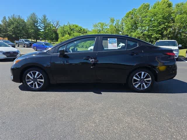 Used 2023 Nissan Versa SV FWD image 11