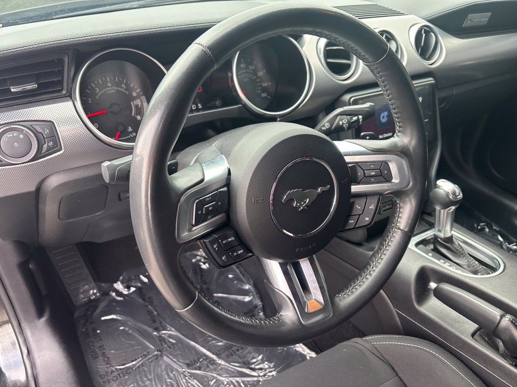 Used 2019 Ford Mustang GT RWD image 13