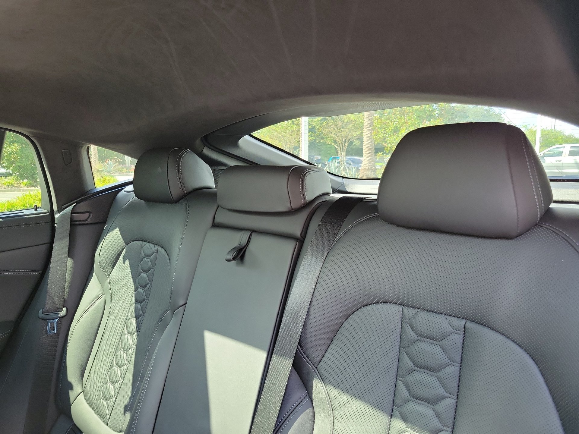 Used 2023 BMW X6 M w/ Executive Package AWD/4WD image 23
