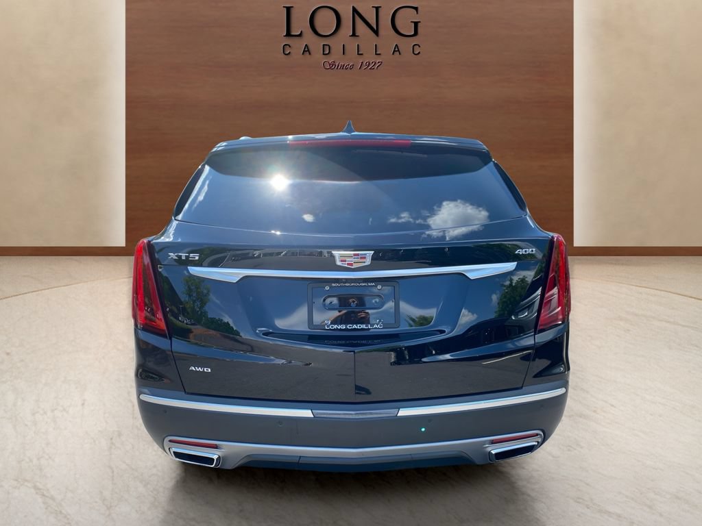 Used 2025 Cadillac XT5 Premium Luxury w/ Technology Package AWD/4WD image 4