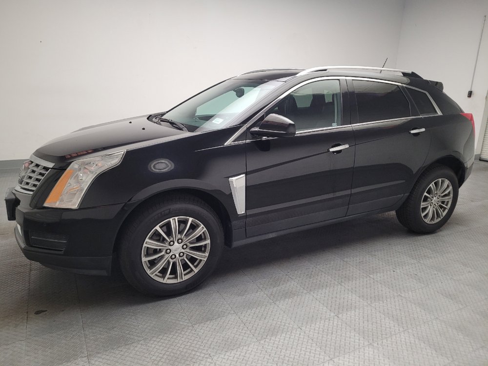 Used 2015 Cadillac SRX Luxury FWD image 2