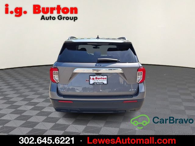 Used 2023 Ford Explorer XLT AWD/4WD image 5