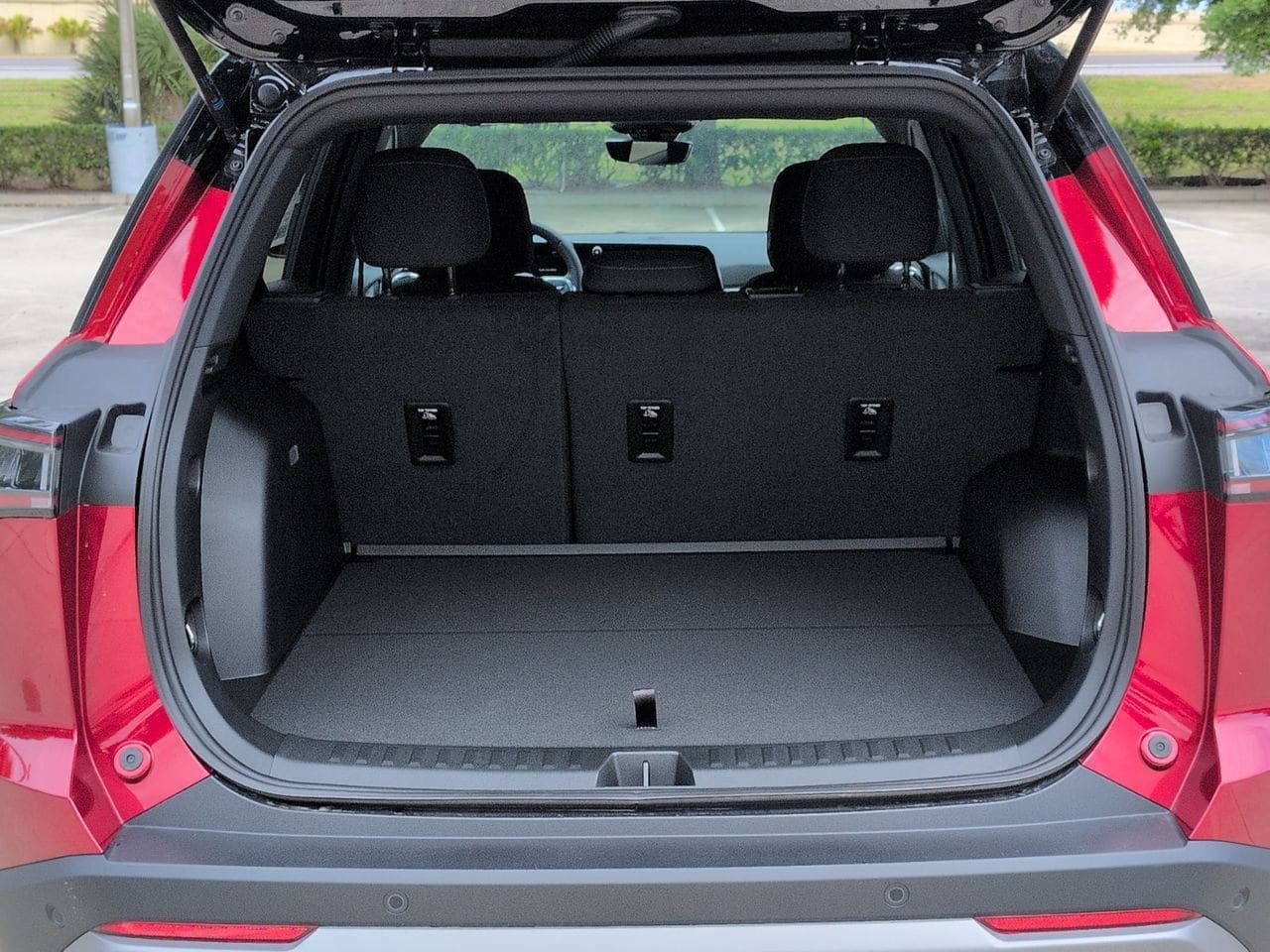 New 2026 Chevrolet Equinox LT w/ Safety and Technology Package FWD image 22