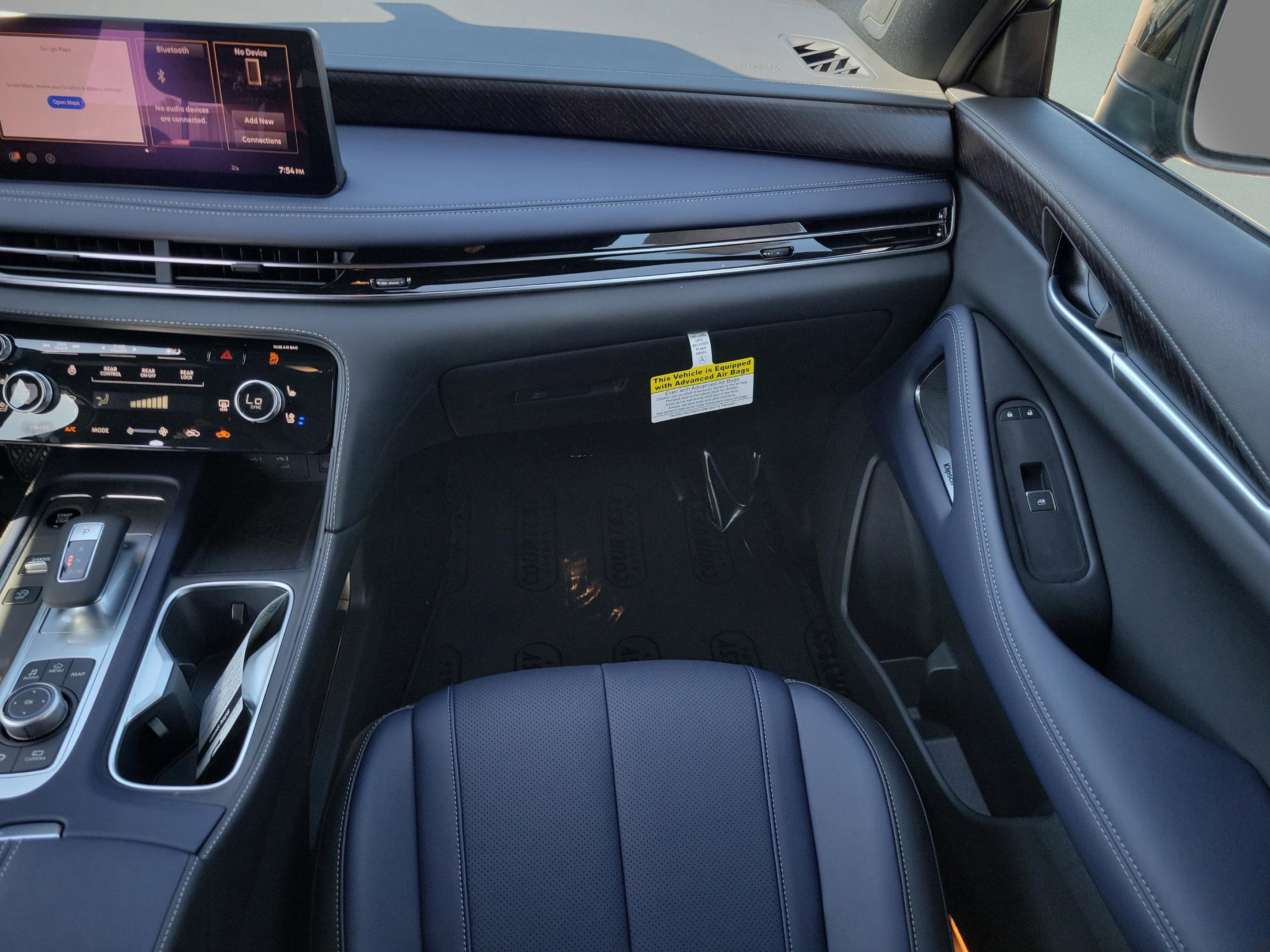 New 2026 INFINITI QX60 Sport w/ Dark Cargo Package image 33