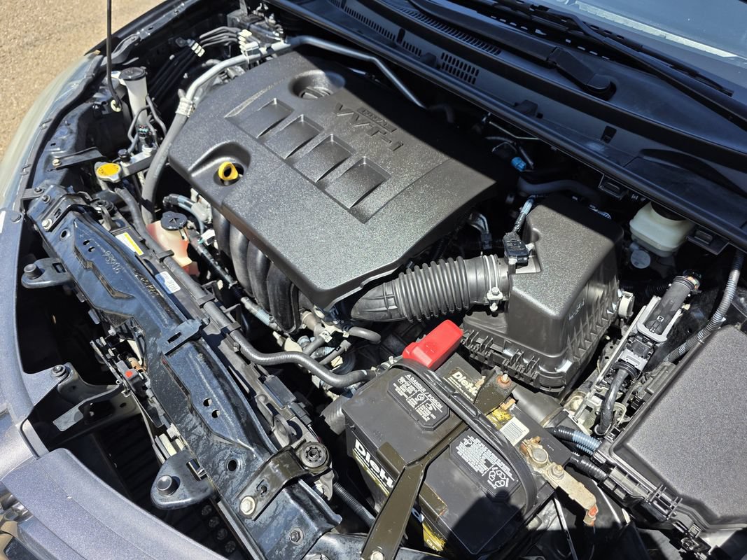 Used 2016 Toyota Corolla LE FWD image 37