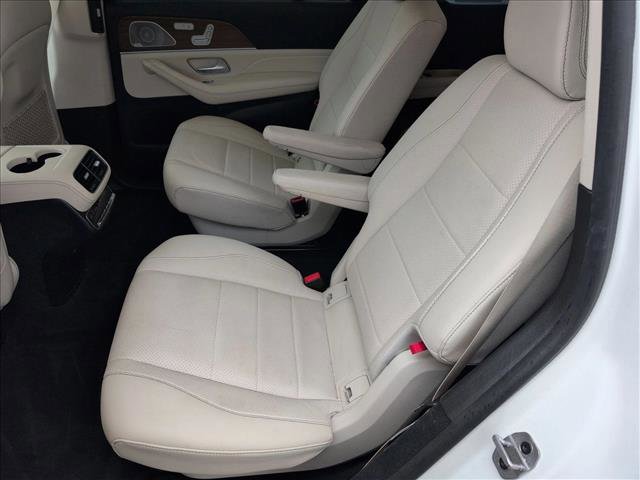 Used 2021 Mercedes-Benz GLS 450 4MATIC image 21