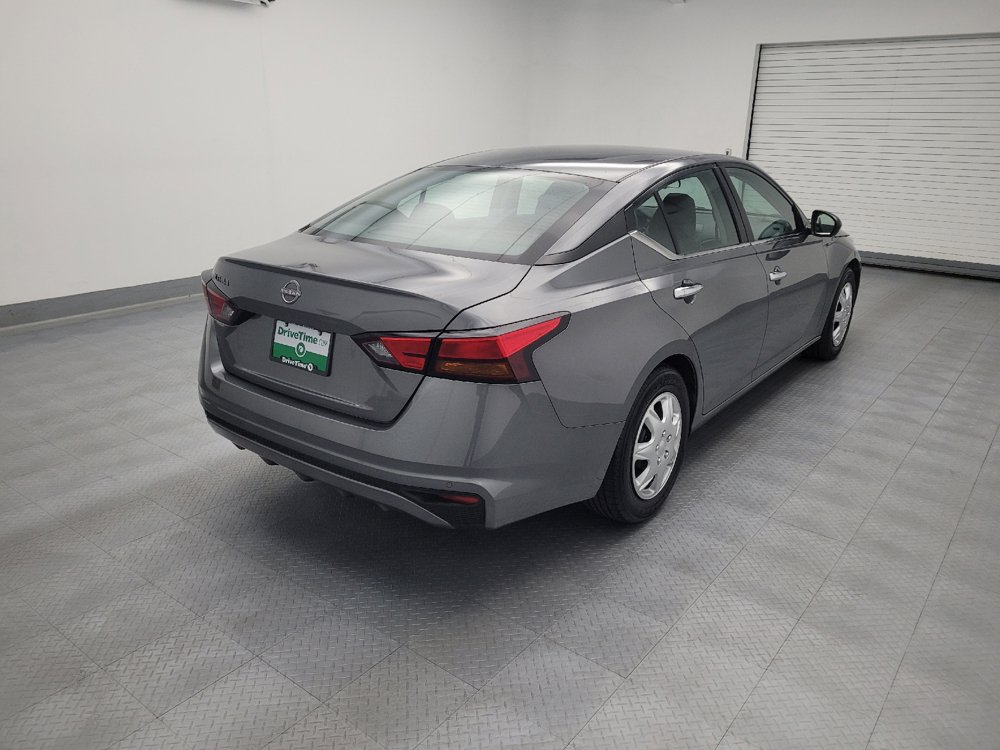 Used 2024 Nissan Altima 2.5 S FWD image 9