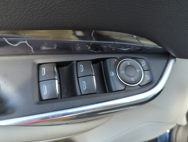 Used 2019 Cadillac XT4 Luxury FWD image 31